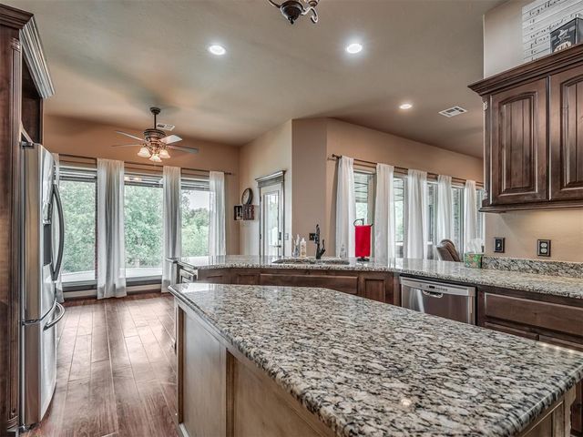 1900 Rock Oak Place, Blanchard, OK 73010