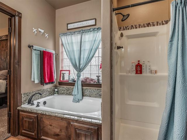 1900 Rock Oak Place, Blanchard, OK 73010