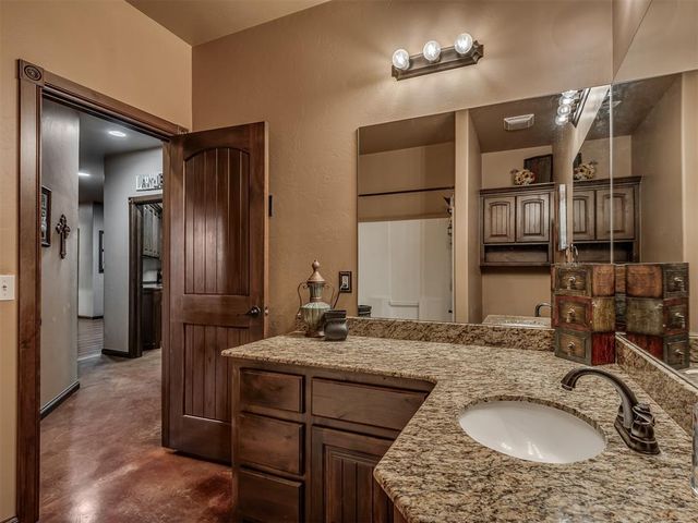 1900 Rock Oak Place, Blanchard, OK 73010