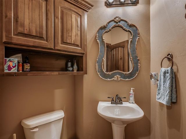 1900 Rock Oak Place, Blanchard, OK 73010