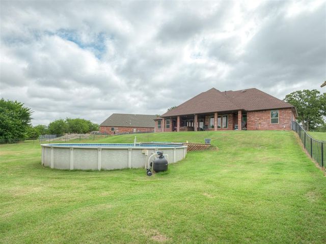 1900 Rock Oak Place, Blanchard, OK 73010