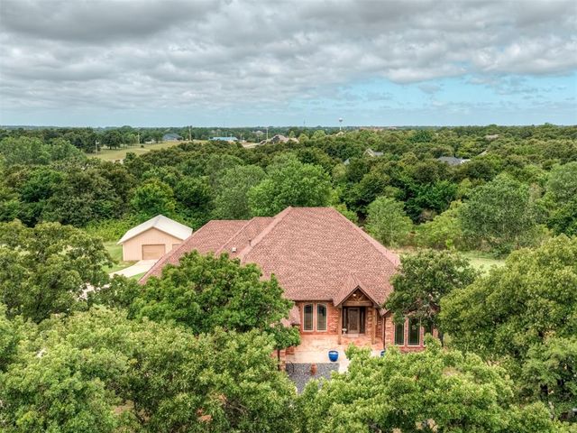 1900 Rock Oak Place, Blanchard, OK 73010
