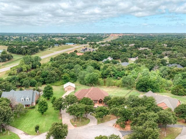 1900 Rock Oak Place, Blanchard, OK 73010