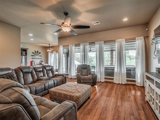 1900 Rock Oak Place, Blanchard, OK 73010