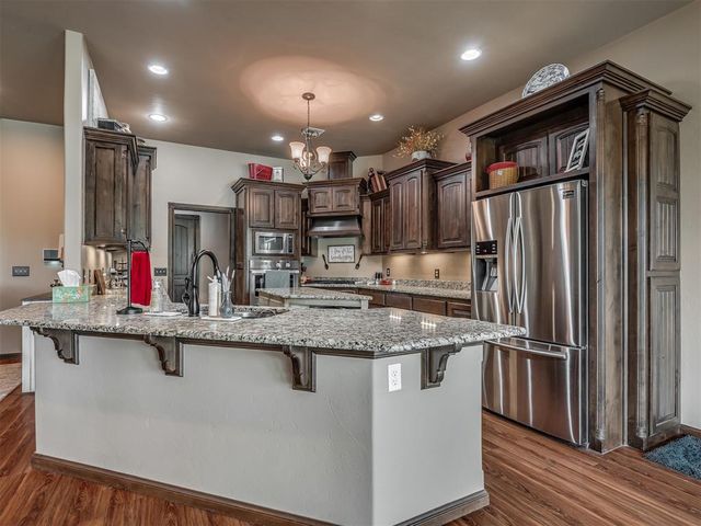 1900 Rock Oak Place, Blanchard, OK 73010