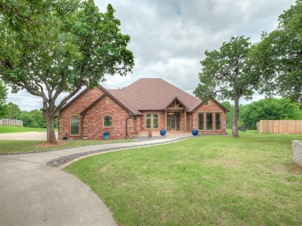 1900 Rock Oak Place, Blanchard, OK 73010
