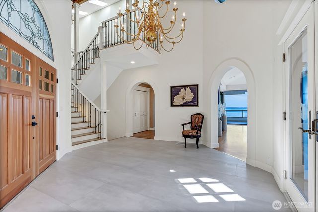 16331 Maplewild Avenue SW, Burien, WA 98166