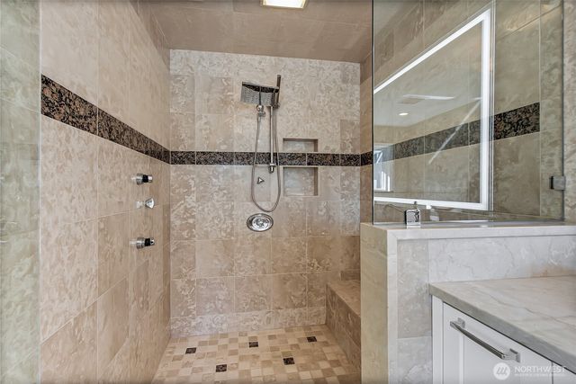 16331 Maplewild Avenue SW, Burien, WA 98166