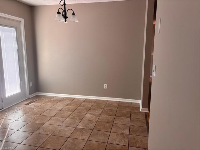 1233 Kentland Drive, King, NC 27021