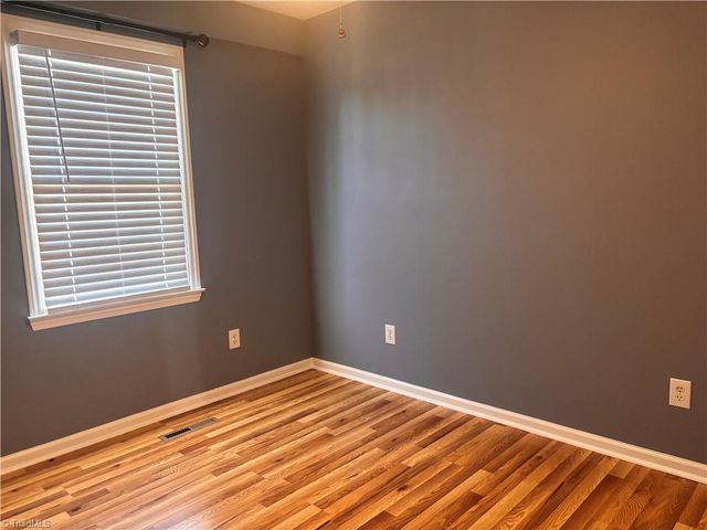 1233 Kentland Drive, King, NC 27021