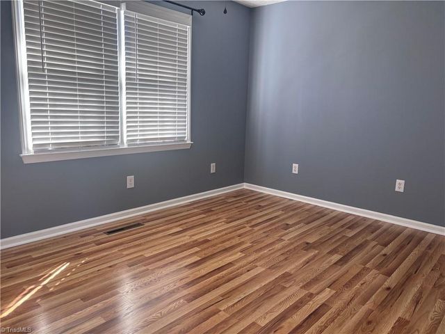 1233 Kentland Drive, King, NC 27021