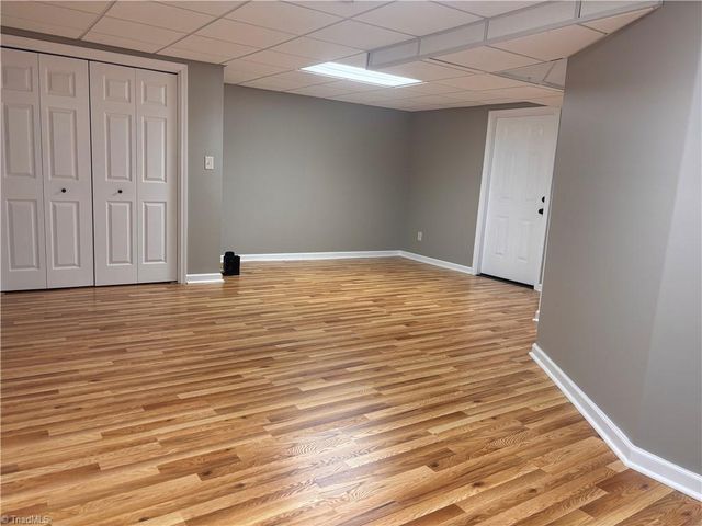 1233 Kentland Drive, King, NC 27021