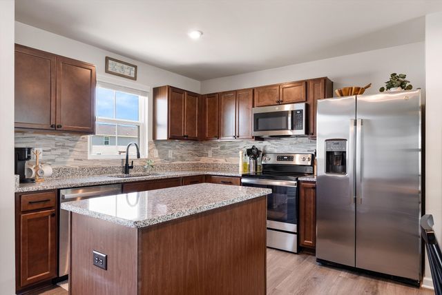 2325 Burnwick Grv, Spring Hill, TN 37174