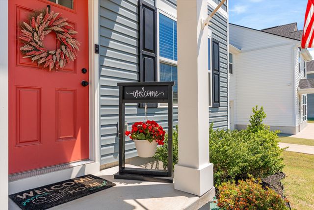 2325 Burnwick Grv, Spring Hill, TN 37174
