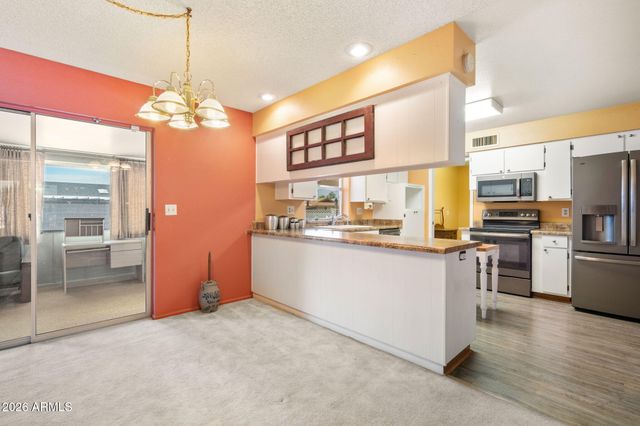 4733 E FLORIAN Circle, Mesa, AZ 85206