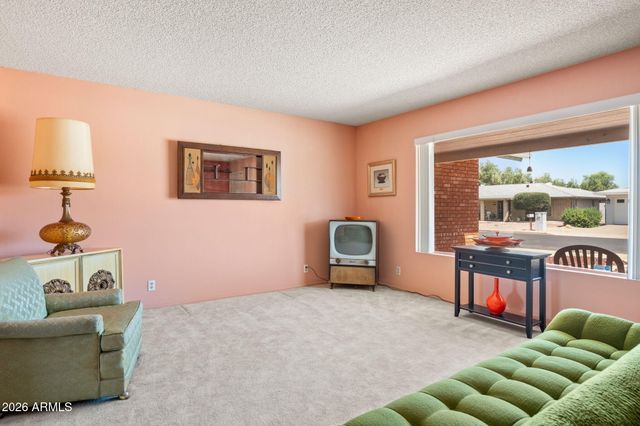 4733 E FLORIAN Circle, Mesa, AZ 85206