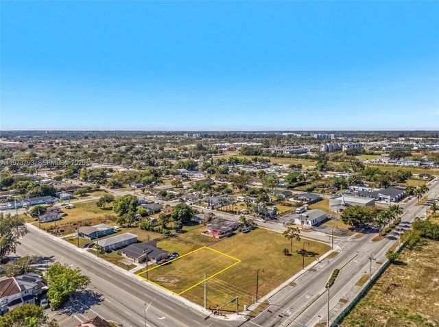 26410 SW 137 ST, Homestead, FL 33032