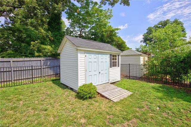 4716 Hermitage RD, Virginia Beach, VA 23455