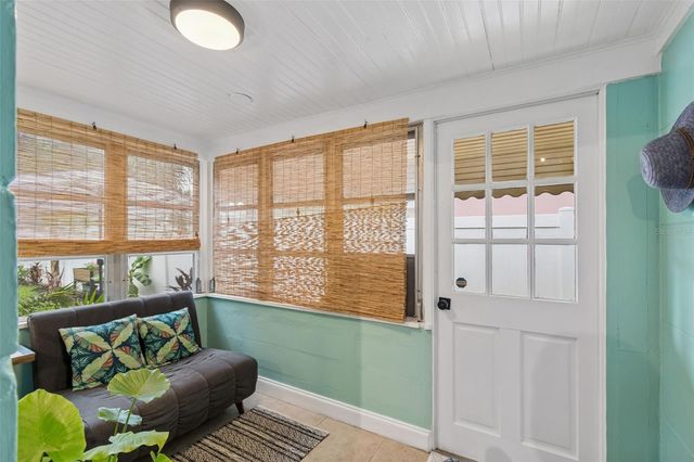 4730 15TH AVENUE N, St Petersburg, FL 33713