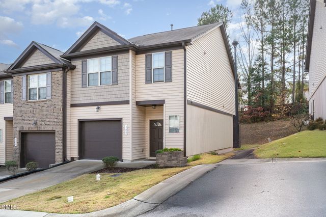 108 Bella Place, Holly Springs, NC 27540