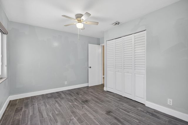 7504 NW 40th Place, Coral Springs, FL 33065