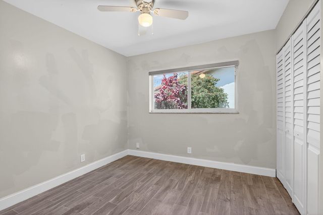 7504 NW 40th Place, Coral Springs, FL 33065