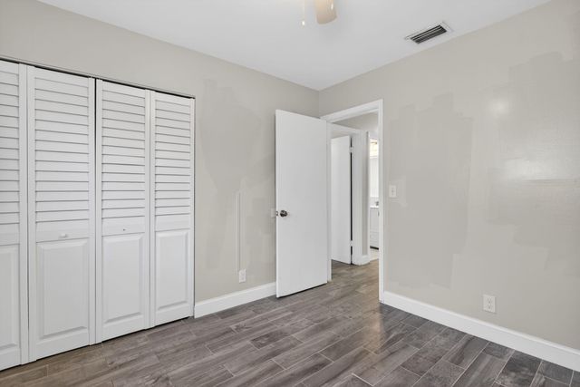 7504 NW 40th Place, Coral Springs, FL 33065