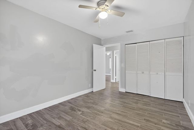 7504 NW 40th Place, Coral Springs, FL 33065