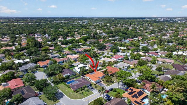 7504 NW 40th Place, Coral Springs, FL 33065