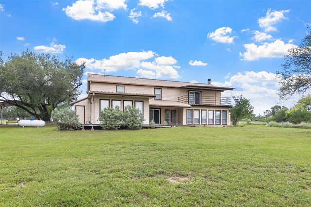100 Vista Hermosa, Burnet, TX 78611