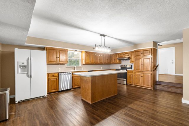 100 Vista Hermosa, Burnet, TX 78611
