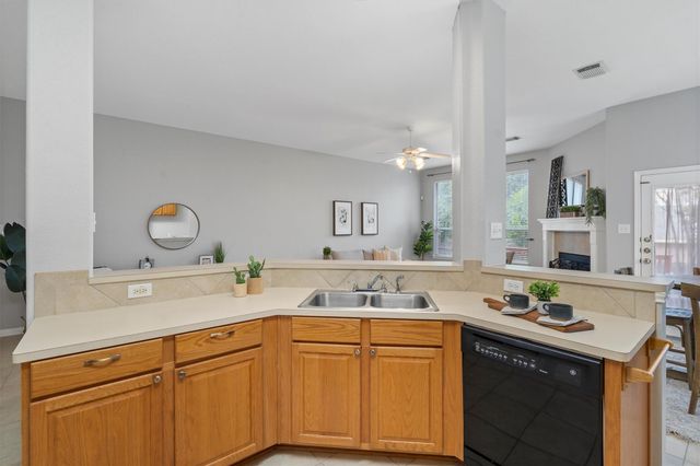 1636 Maize Bend DR, Austin, TX 78727