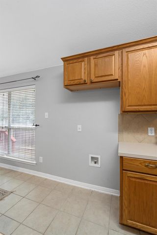 1636 Maize Bend DR, Austin, TX 78727