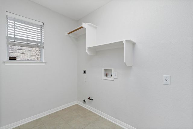 1636 Maize Bend DR, Austin, TX 78727