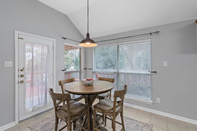 1636 Maize Bend DR, Austin, TX 78727