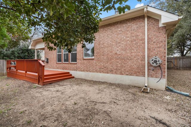 1636 Maize Bend DR, Austin, TX 78727