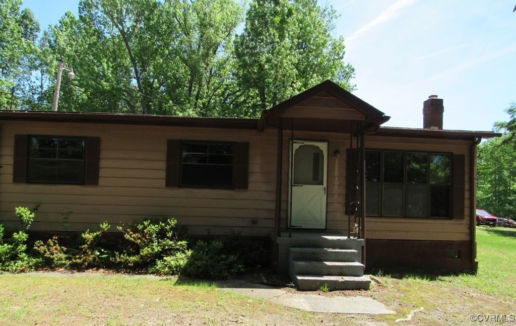 27701 W Prince Edward Hwy, Burkeville, VA 23922