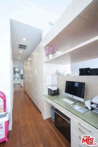 248 S La Peer Drive, Beverly Hills, CA 90211