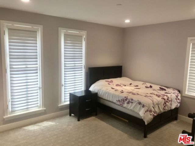 248 S La Peer Drive, Beverly Hills, CA 90211