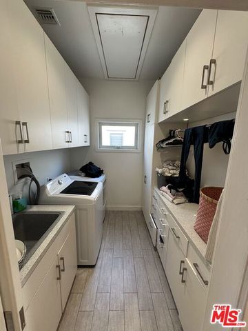 248 S La Peer Drive, Beverly Hills, CA 90211