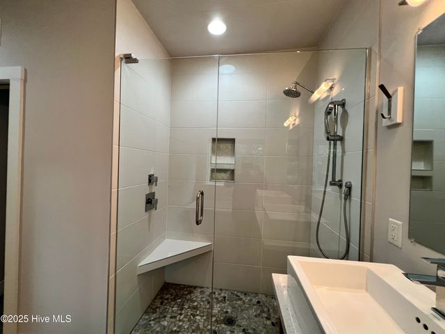 103 S 29th Street, Wilmington, NC 28403