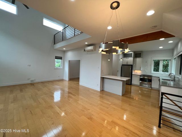 103 S 29th Street, Wilmington, NC 28403