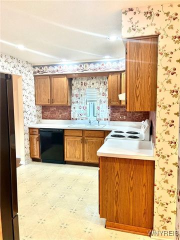 2850 Amsdell Road 32, Hamburg, NY 14075