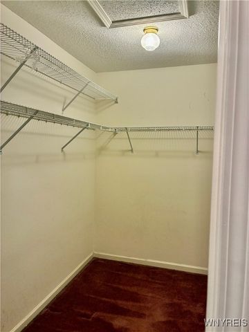 2850 Amsdell Road 32, Hamburg, NY 14075