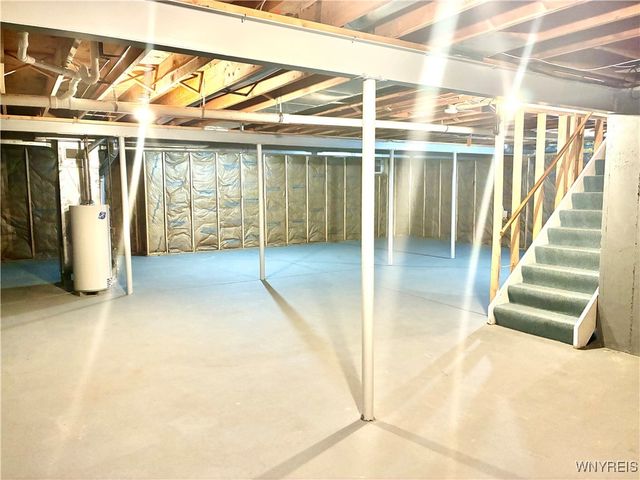 2850 Amsdell Road 32, Hamburg, NY 14075