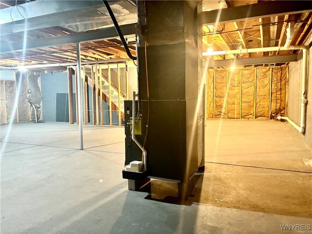 2850 Amsdell Road 32, Hamburg, NY 14075