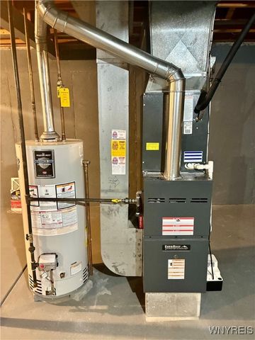 2850 Amsdell Road 32, Hamburg, NY 14075