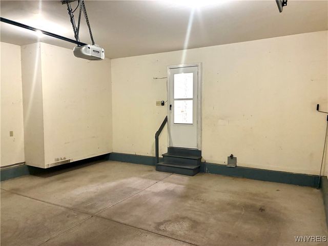 2850 Amsdell Road 32, Hamburg, NY 14075