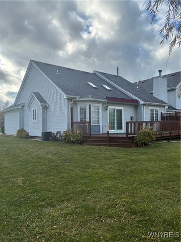 2850 Amsdell Road 32, Hamburg, NY 14075