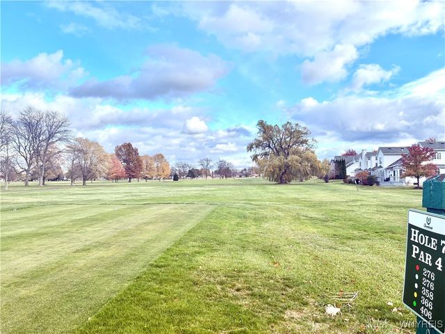 2850 Amsdell Road 32, Hamburg, NY 14075